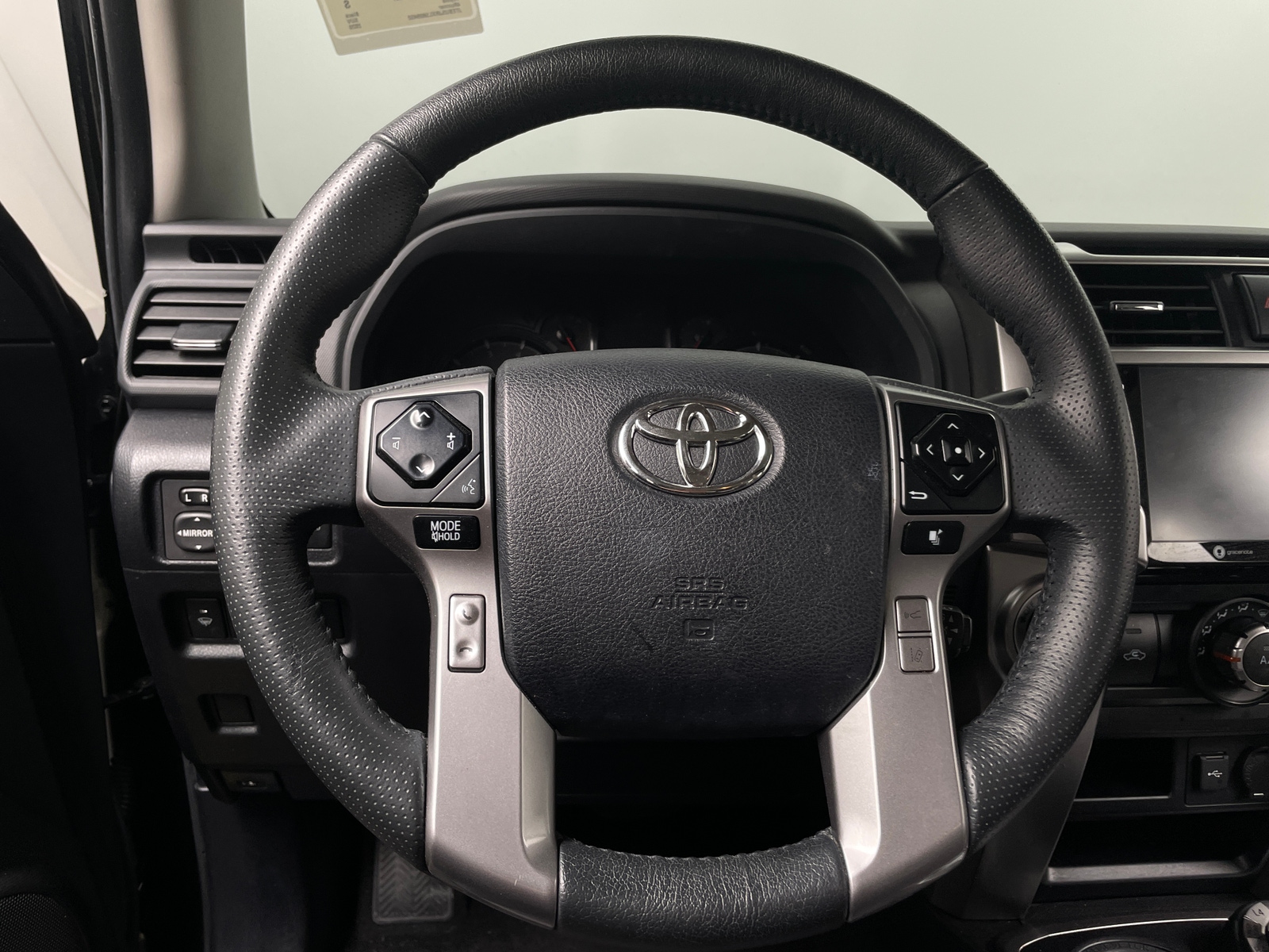 Thumbnail: 2020 Toyota 4Runner - 4