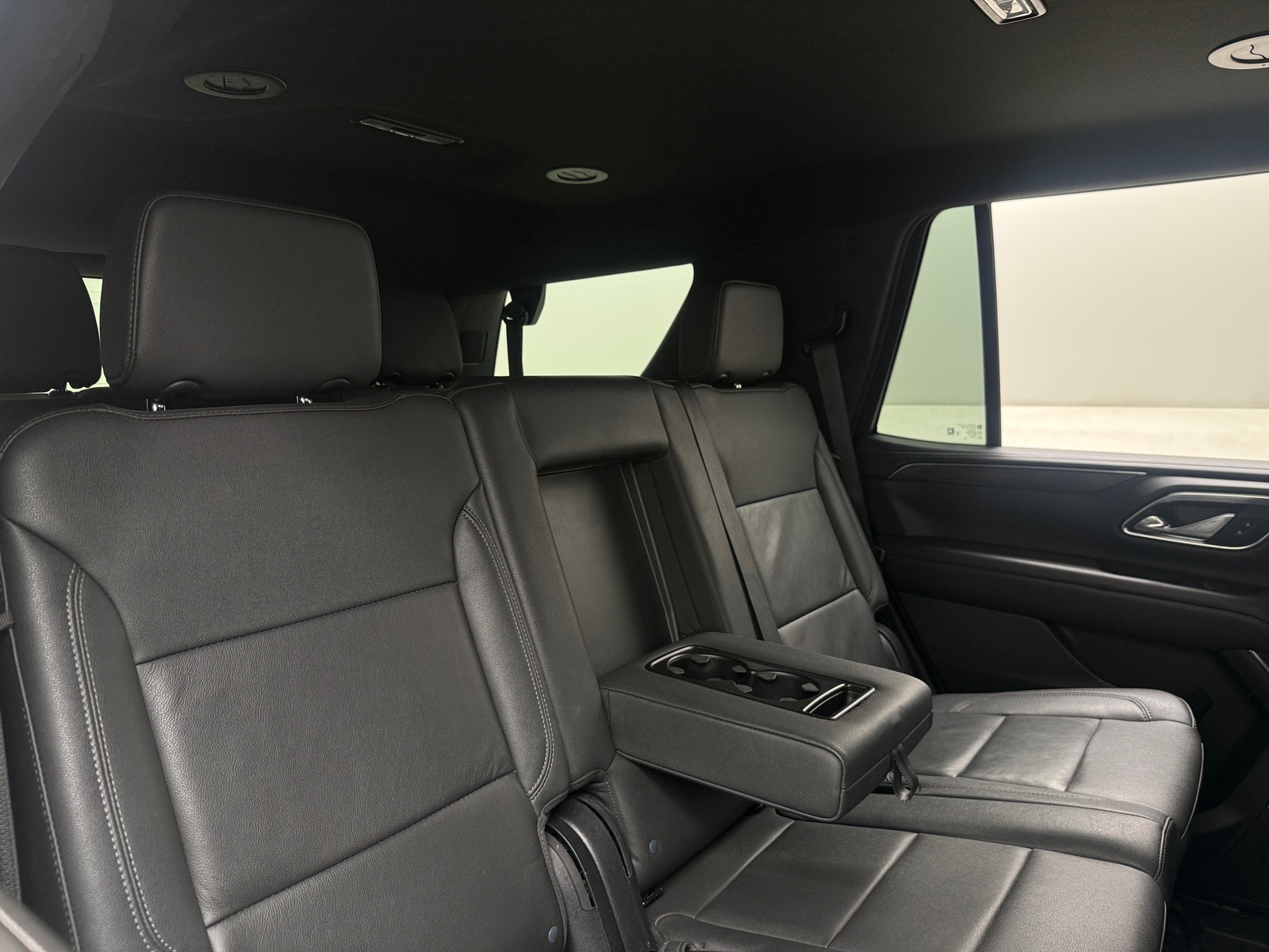 Thumbnail: 2023 Chevrolet Tahoe - 5