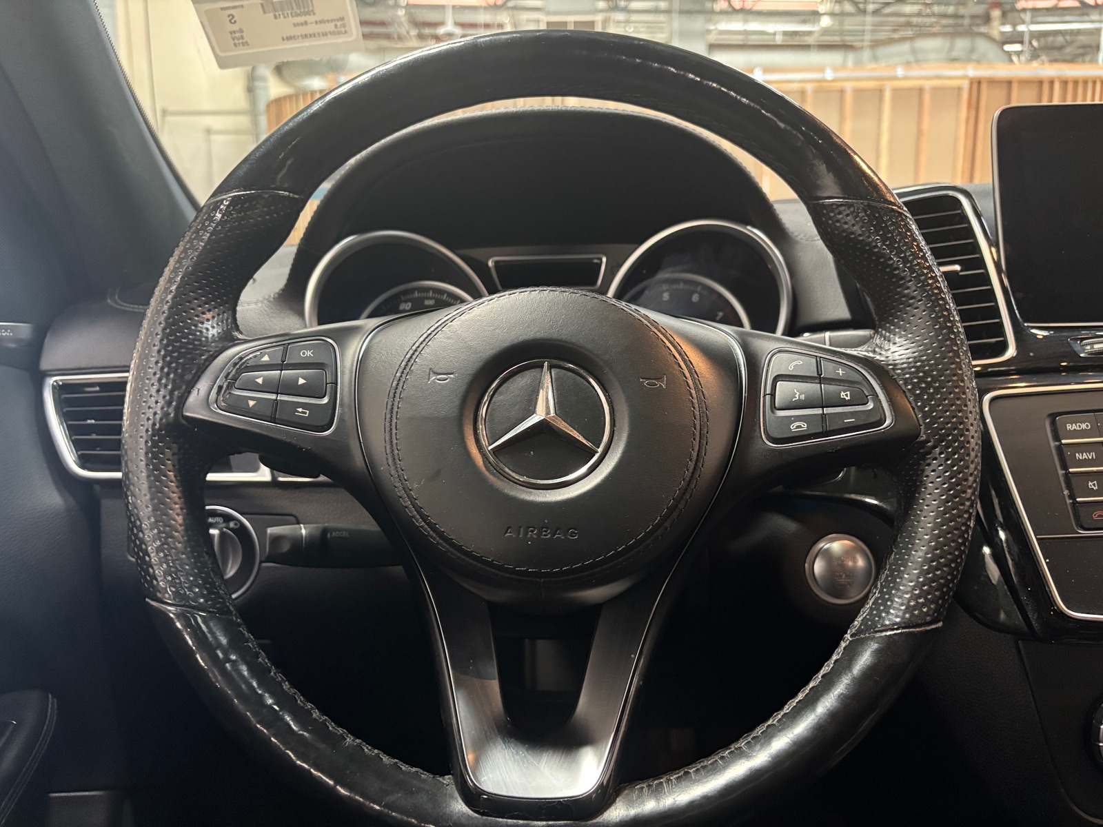 Thumbnail: 2019 Mercedes-Benz GLS - 4
