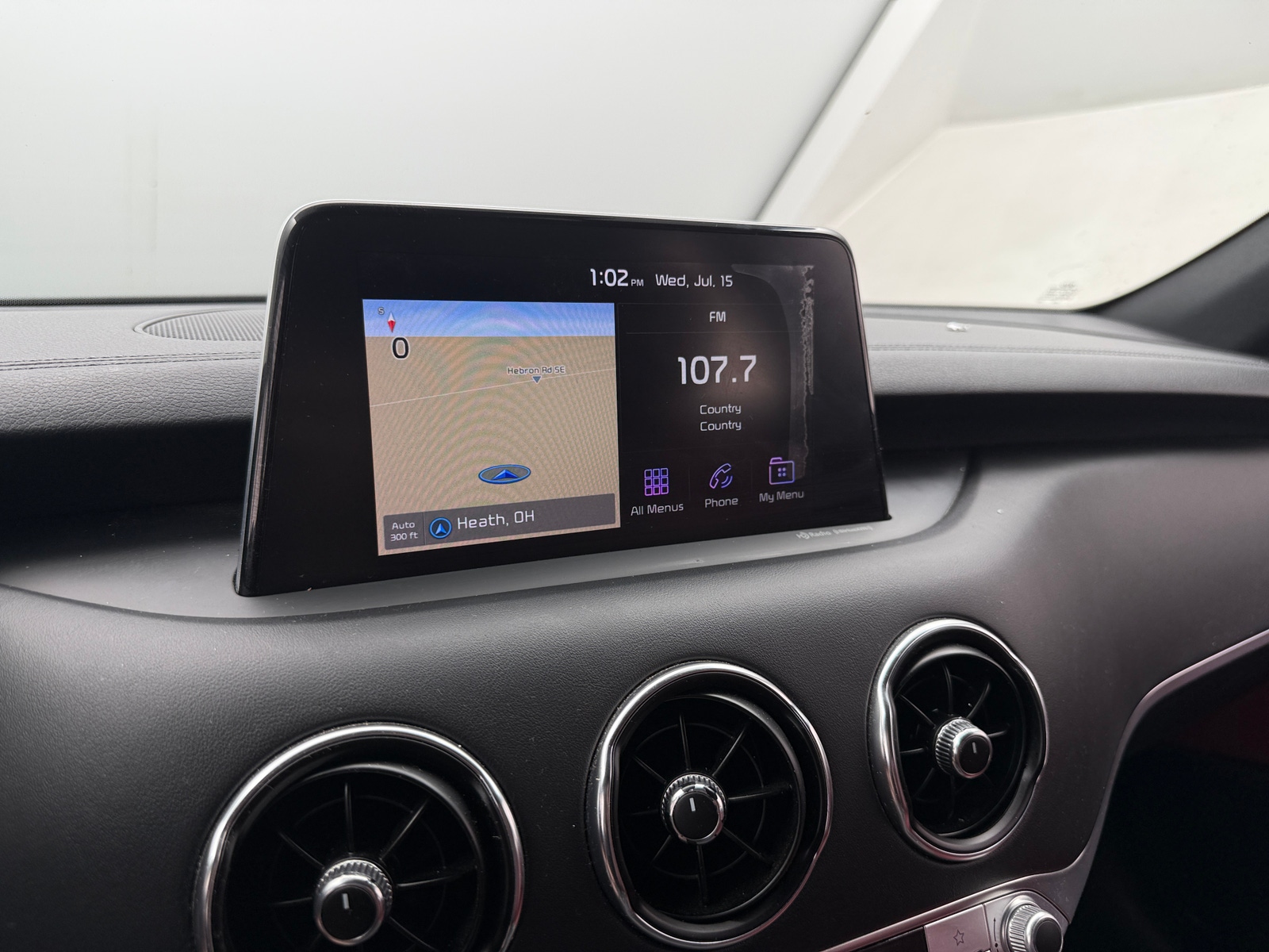 Thumbnail: 2019 Kia Stinger - 3