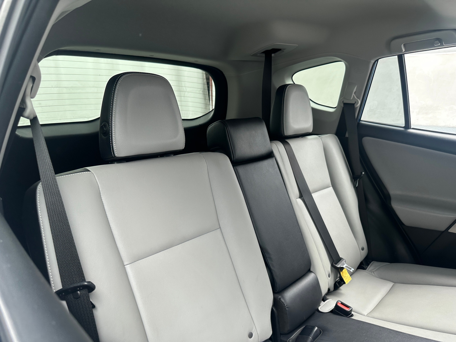 Thumbnail: 2018 Toyota RAV4 - 5