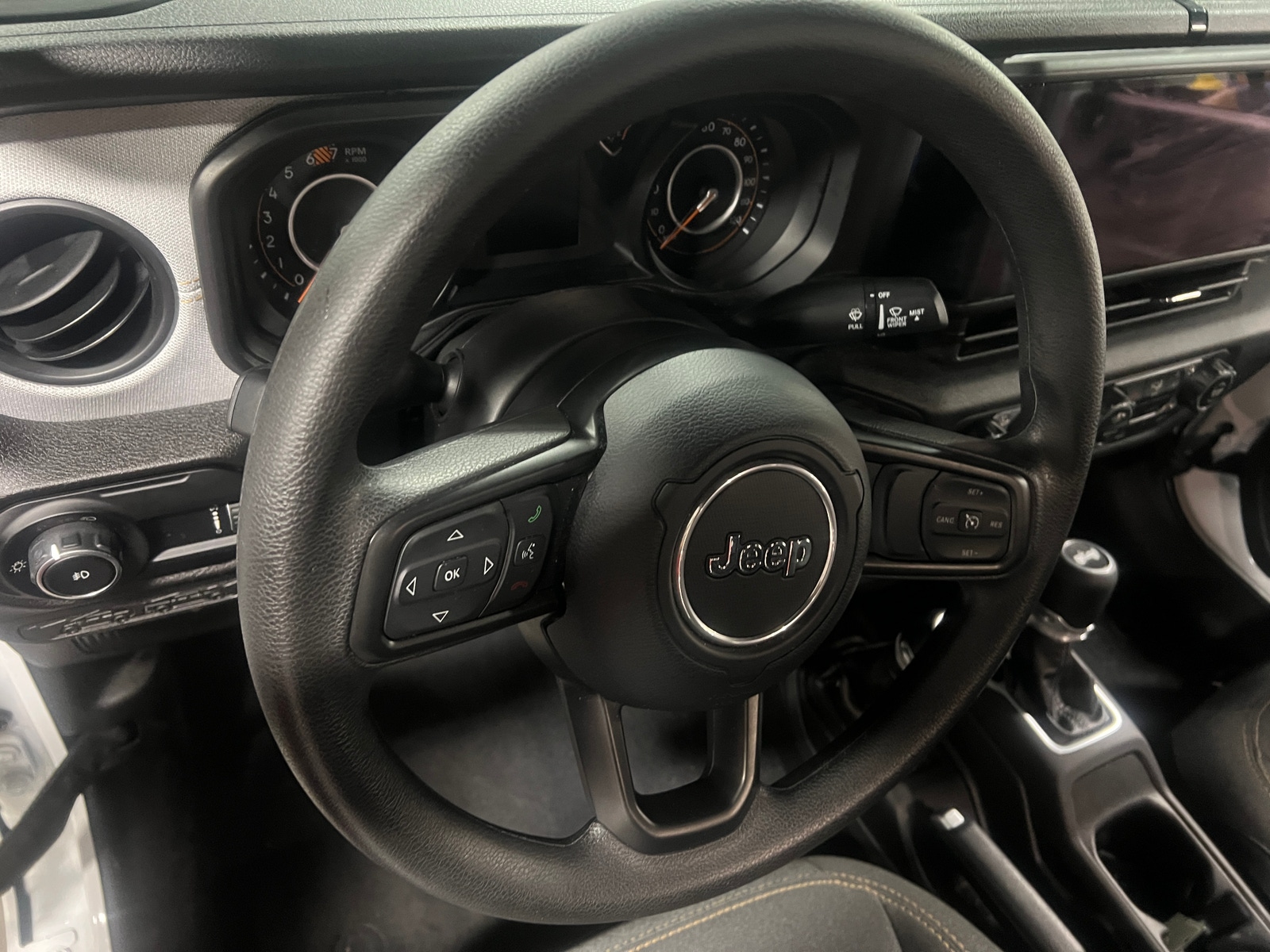 Thumbnail: 2024 Jeep Wrangler - 5
