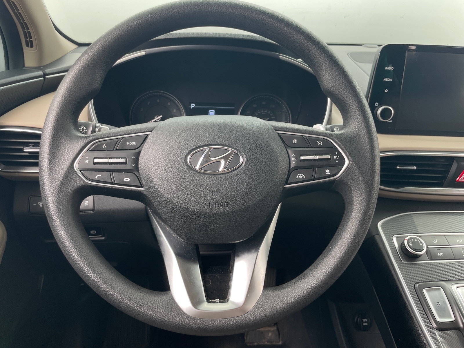 Thumbnail: 2022 Hyundai Santa Fe - 5