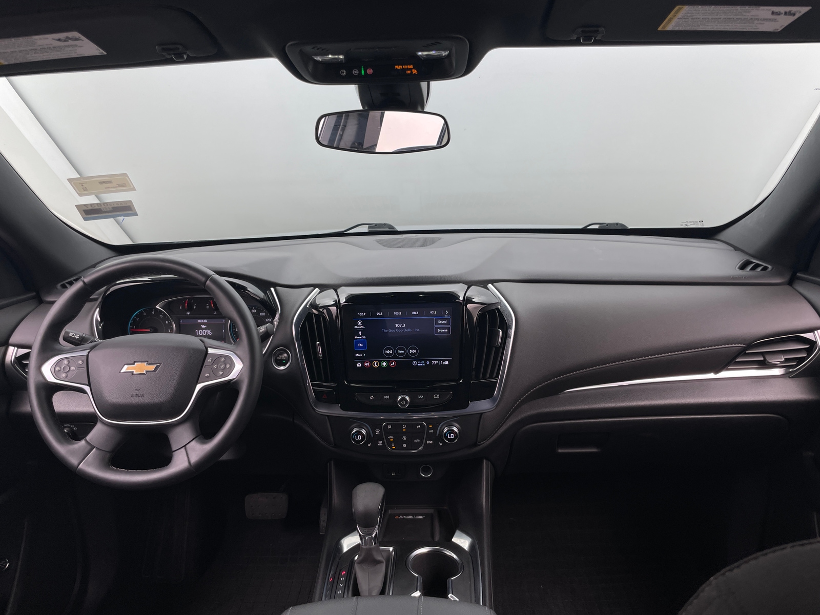 Thumbnail: 2023 Chevrolet Traverse - 3