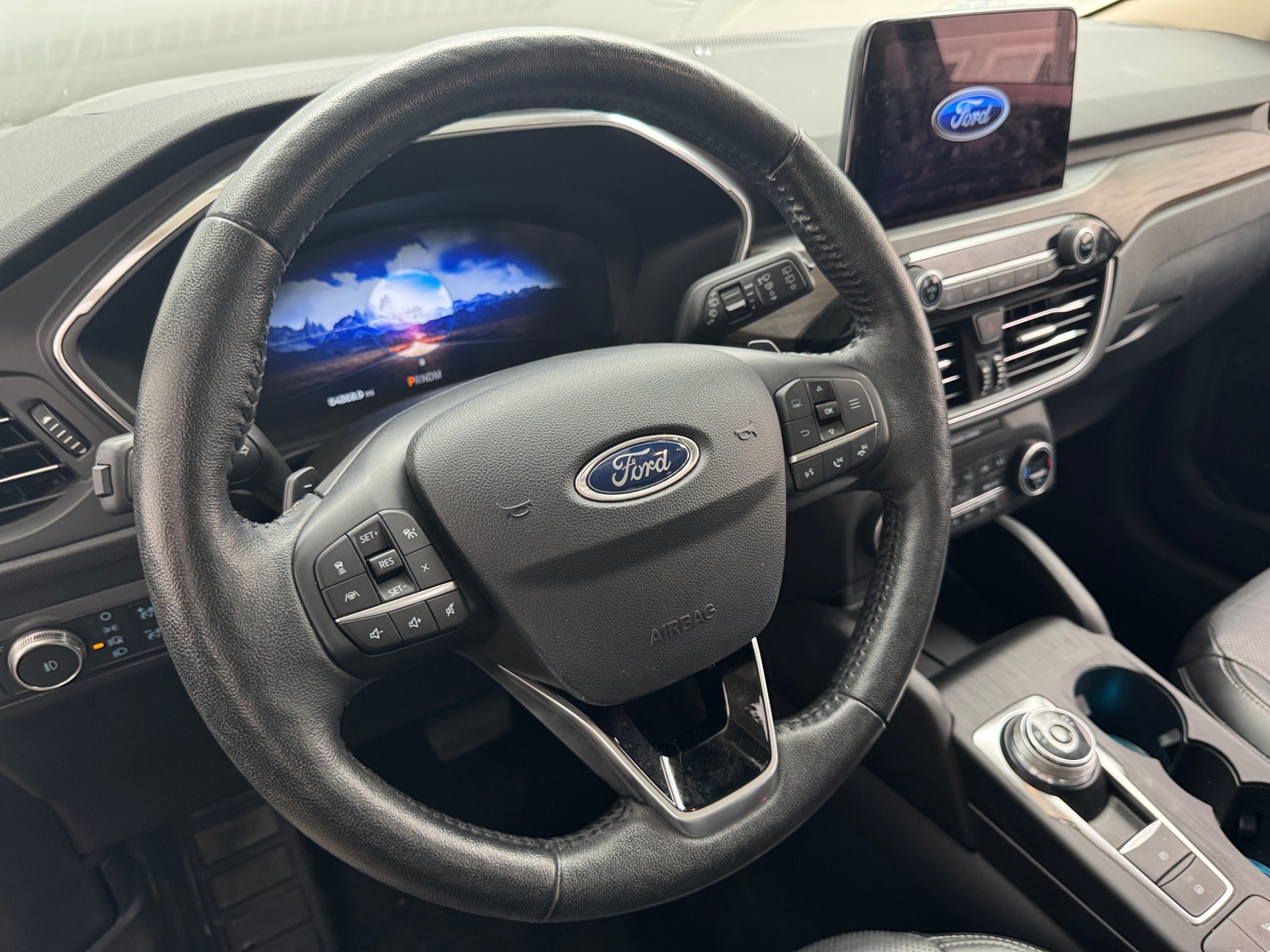 Thumbnail: 2020 Ford Escape - 4