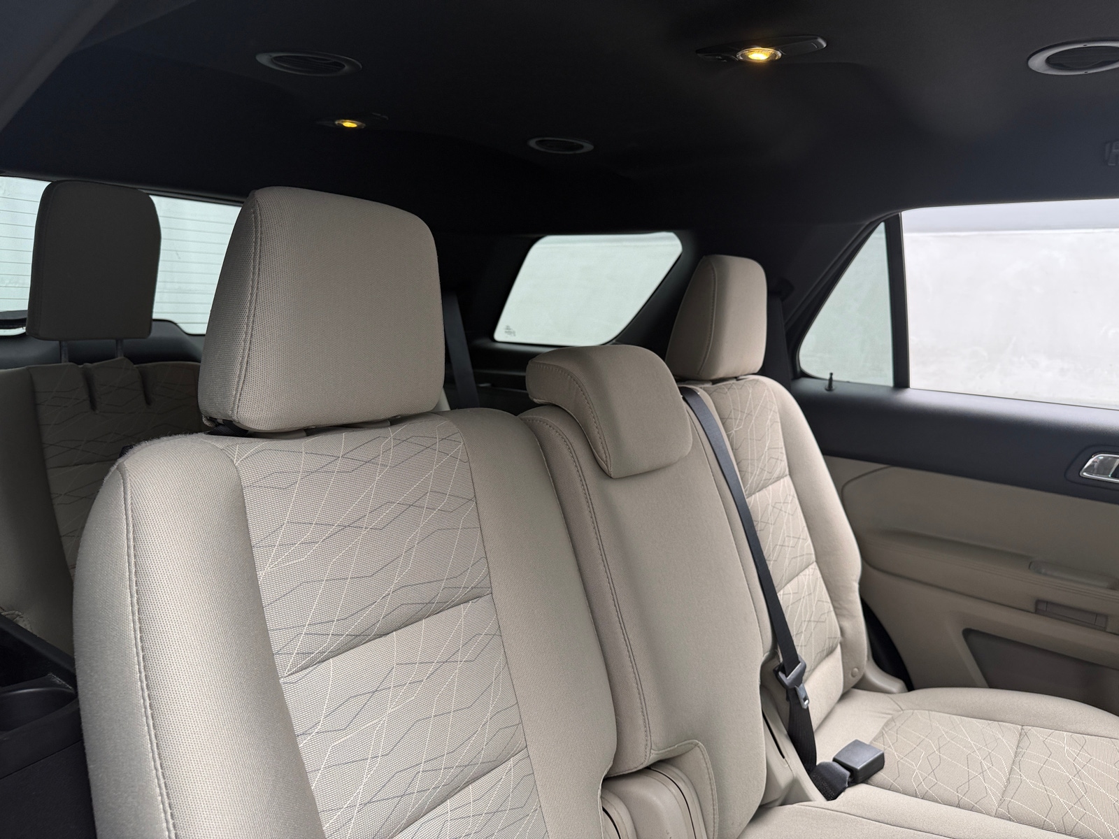 Thumbnail: 2015 Ford Explorer - 6