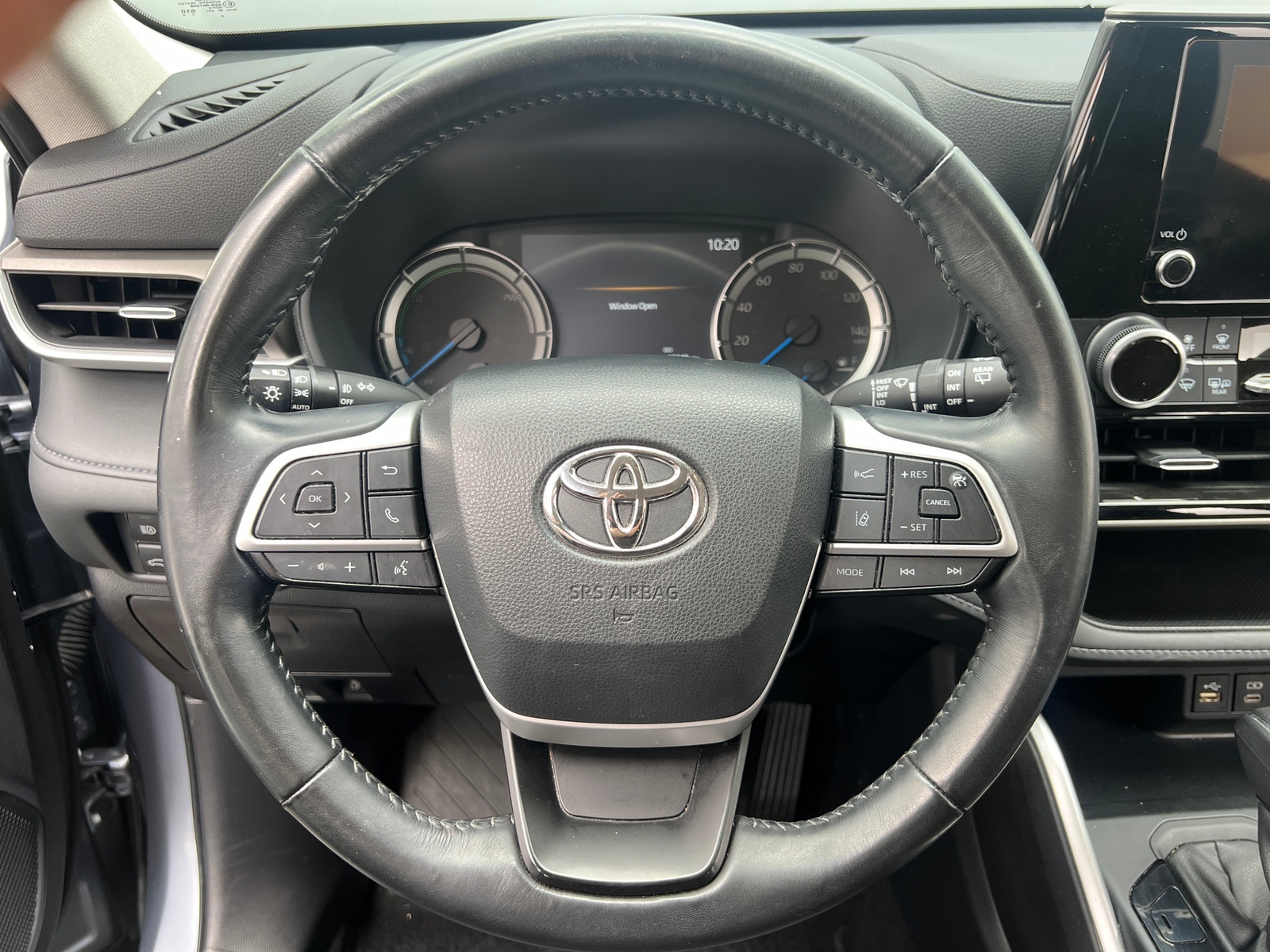 Thumbnail: 2023 Toyota Highlander - 5