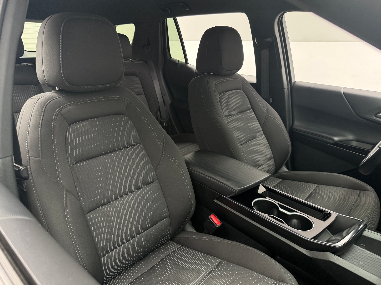 Thumbnail: 2025 Chevrolet Equinox - 2