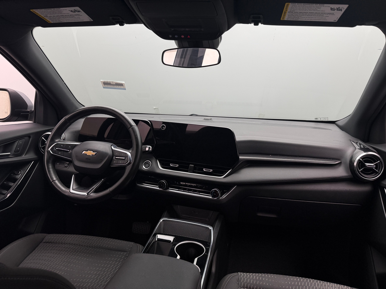 Thumbnail: 2025 Chevrolet Equinox - 3