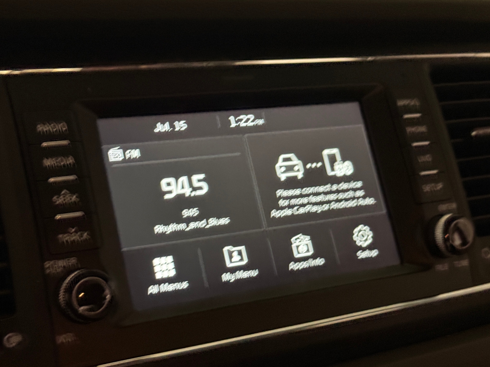 Thumbnail: 2017 Kia Sedona - 4