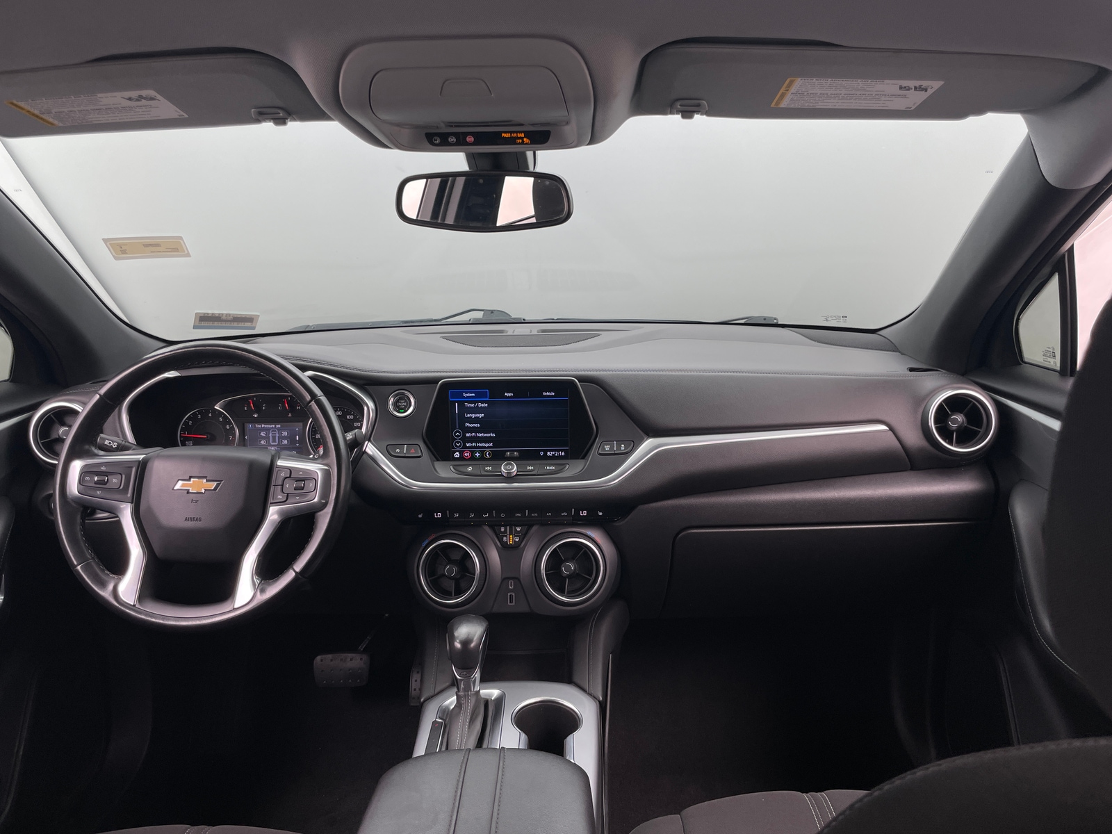 Thumbnail: 2020 Chevrolet Blazer - 3