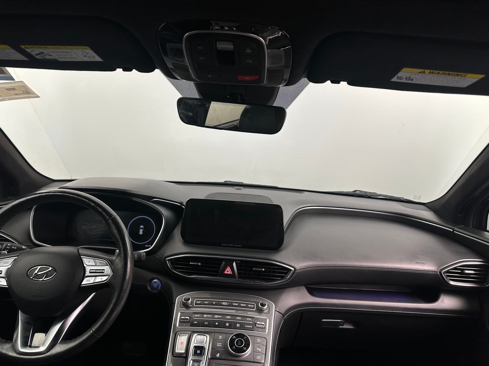Thumbnail: 2023 Hyundai Santa Fe - 3