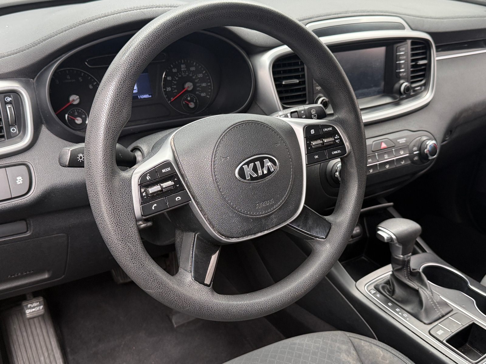 Thumbnail: 2019 Kia Sorento - 5