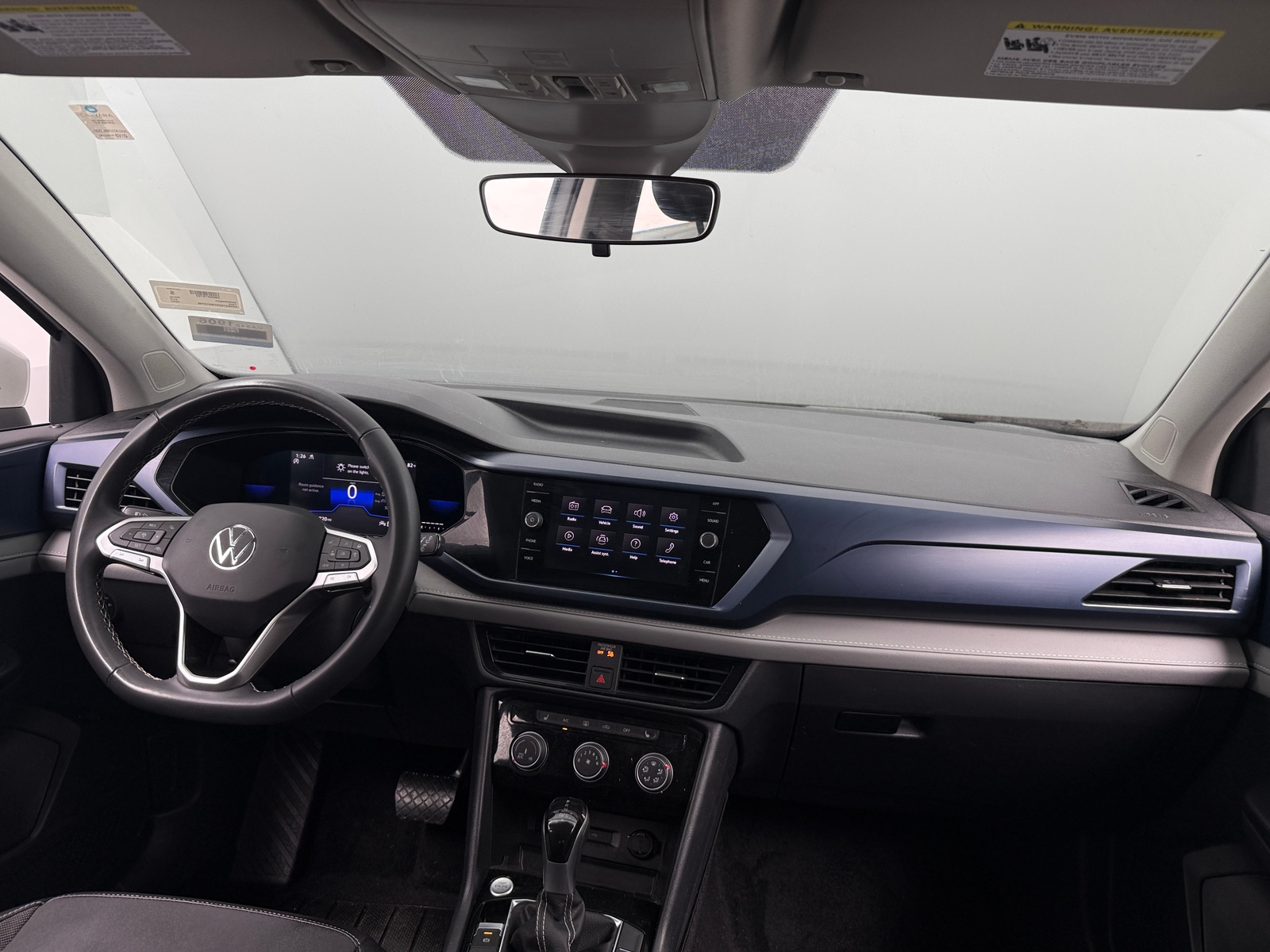 Thumbnail: 2023 Volkswagen Taos - 3