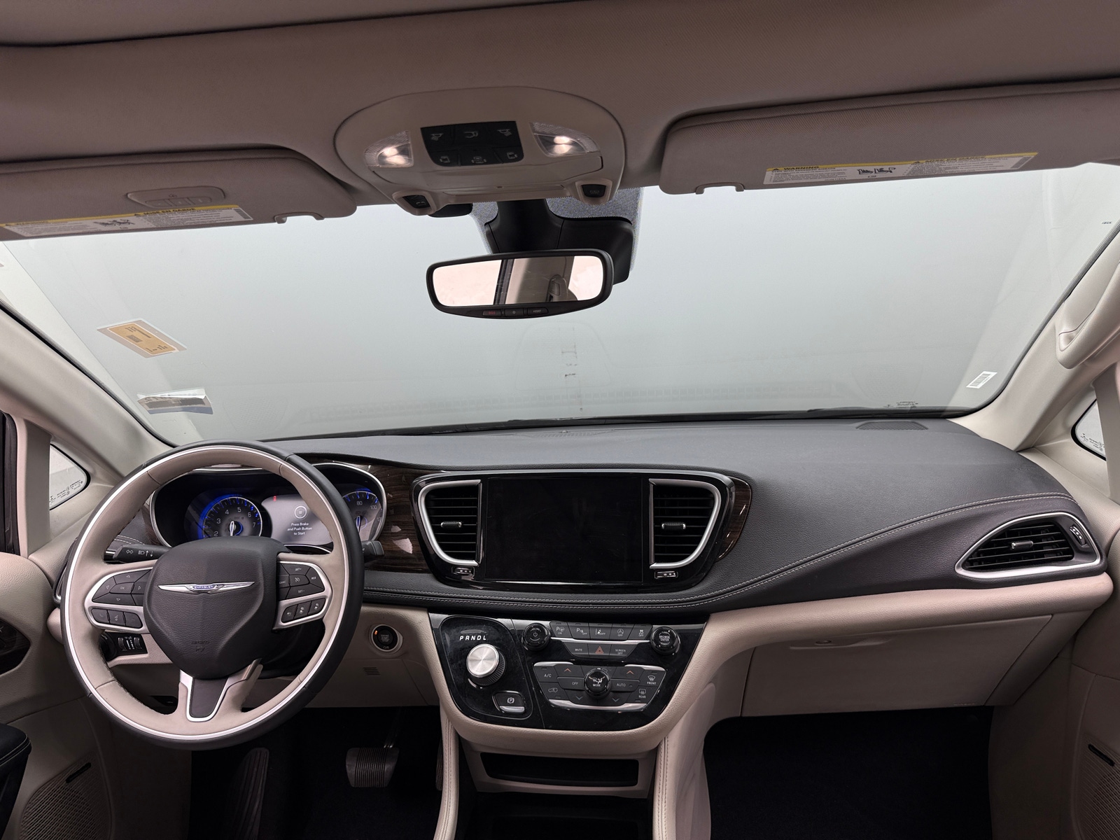 Thumbnail: 2021 Chrysler Pacifica - 2