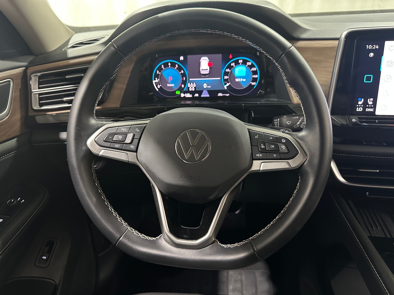 Thumbnail: 2026 Volkswagen Atlas - 4