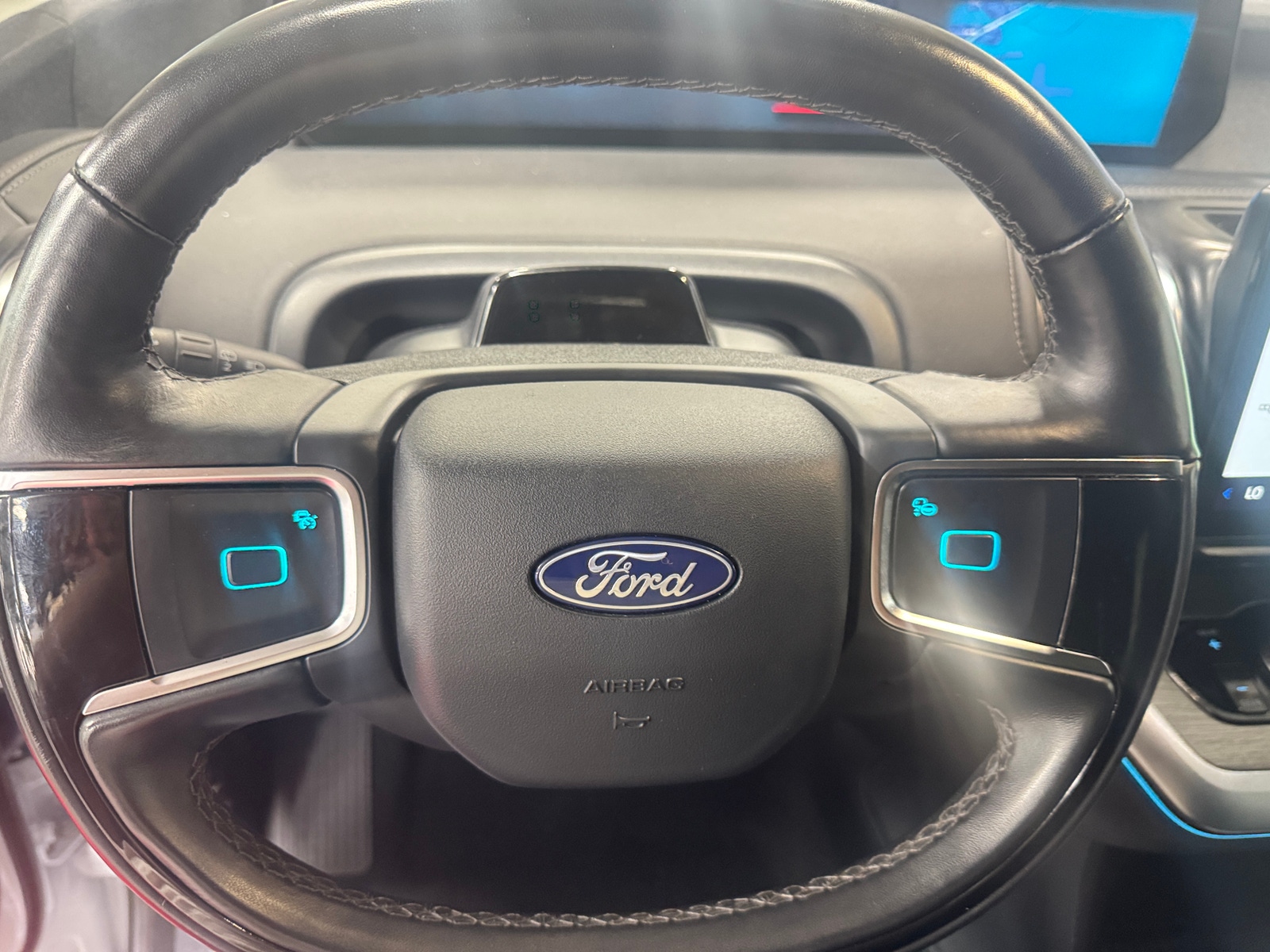 Thumbnail: 2025 Ford Expedition MAX - 4