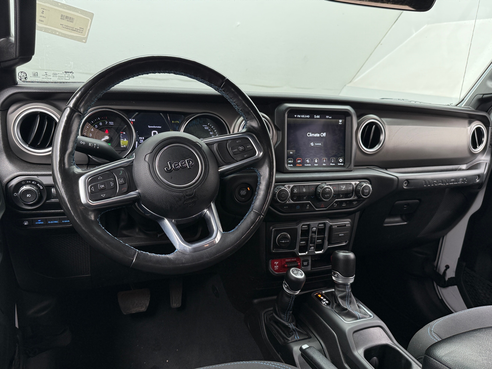 Thumbnail: 2022 Jeep Wrangler - 3