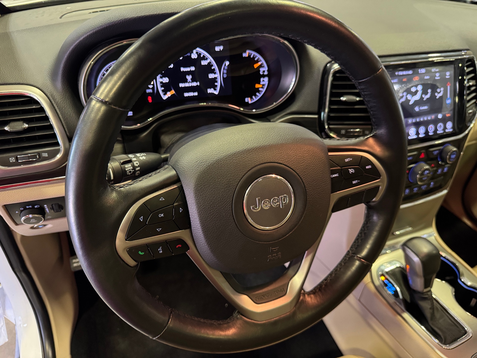 Thumbnail: 2020 Jeep Grand Cherokee - 4