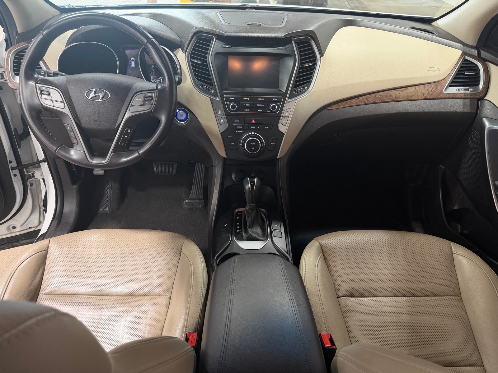 Thumbnail: 2018 Hyundai Santa Fe - 2