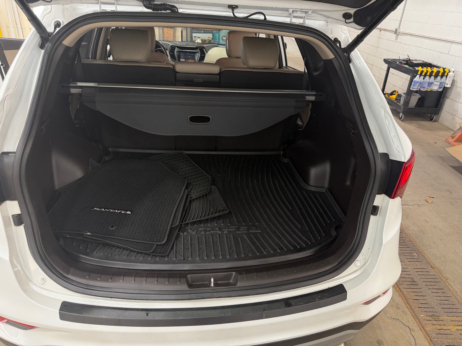Thumbnail: 2018 Hyundai Santa Fe - 6