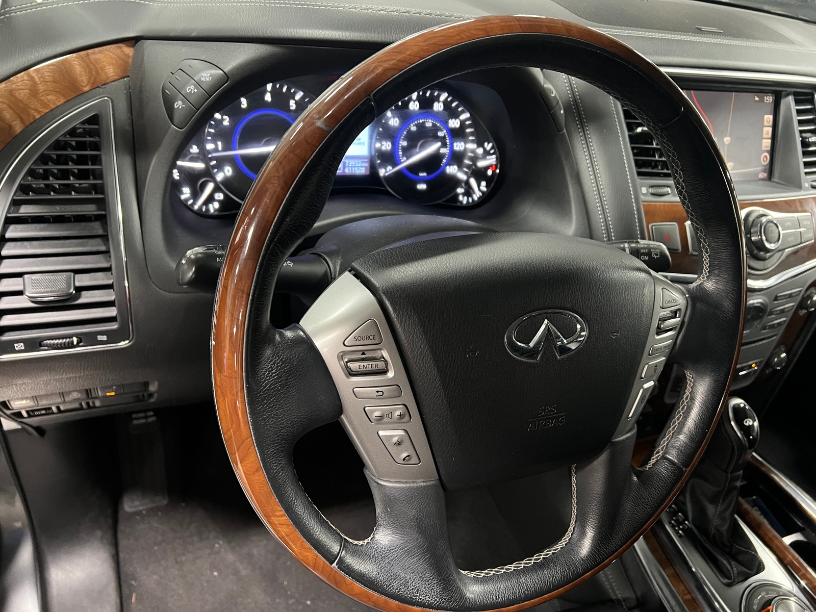 Thumbnail: 2019 INFINITI QX80 - 4