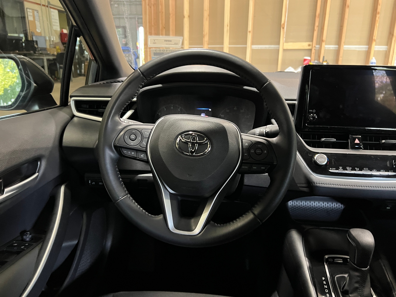 Thumbnail: 2023 Toyota Corolla - 5