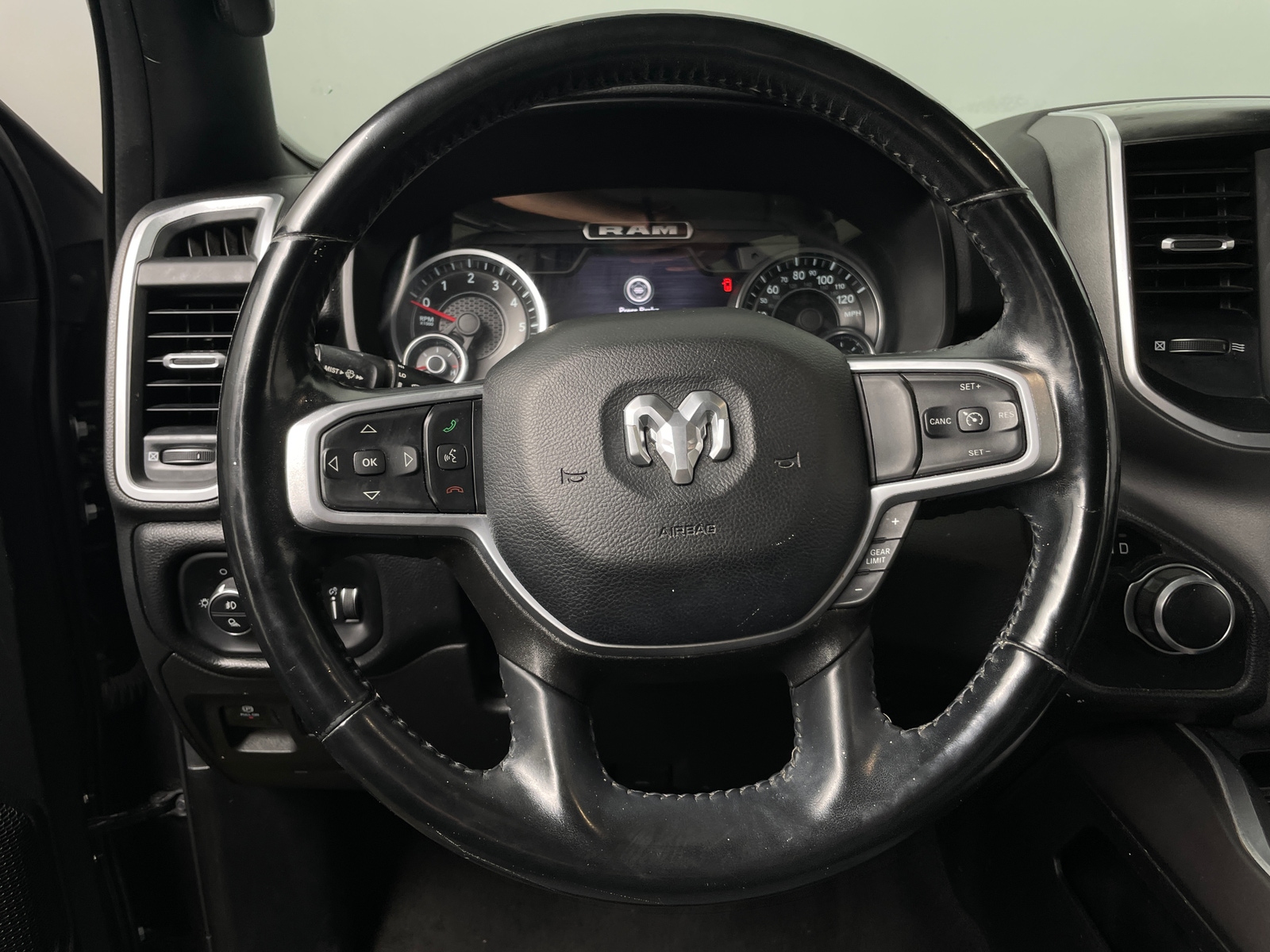 Thumbnail: 2022 RAM 1500 - 5