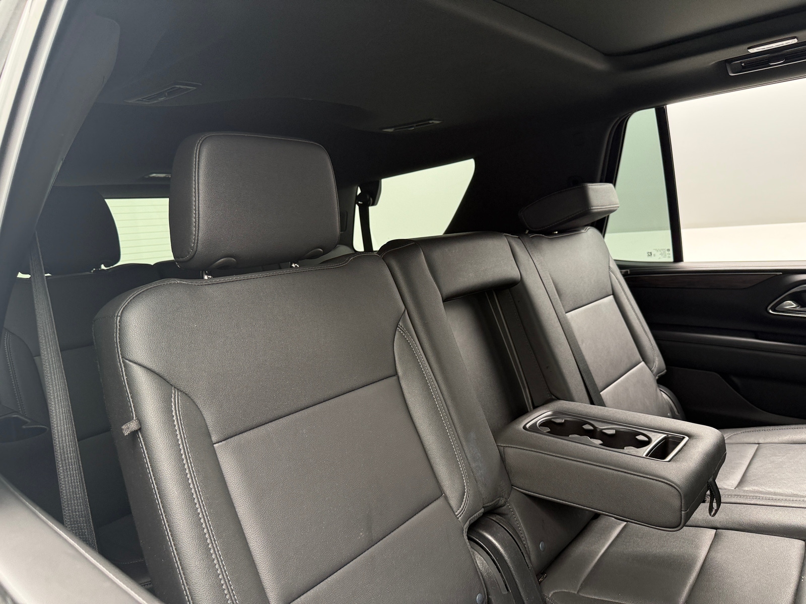 Thumbnail: 2022 Chevrolet Tahoe - 5