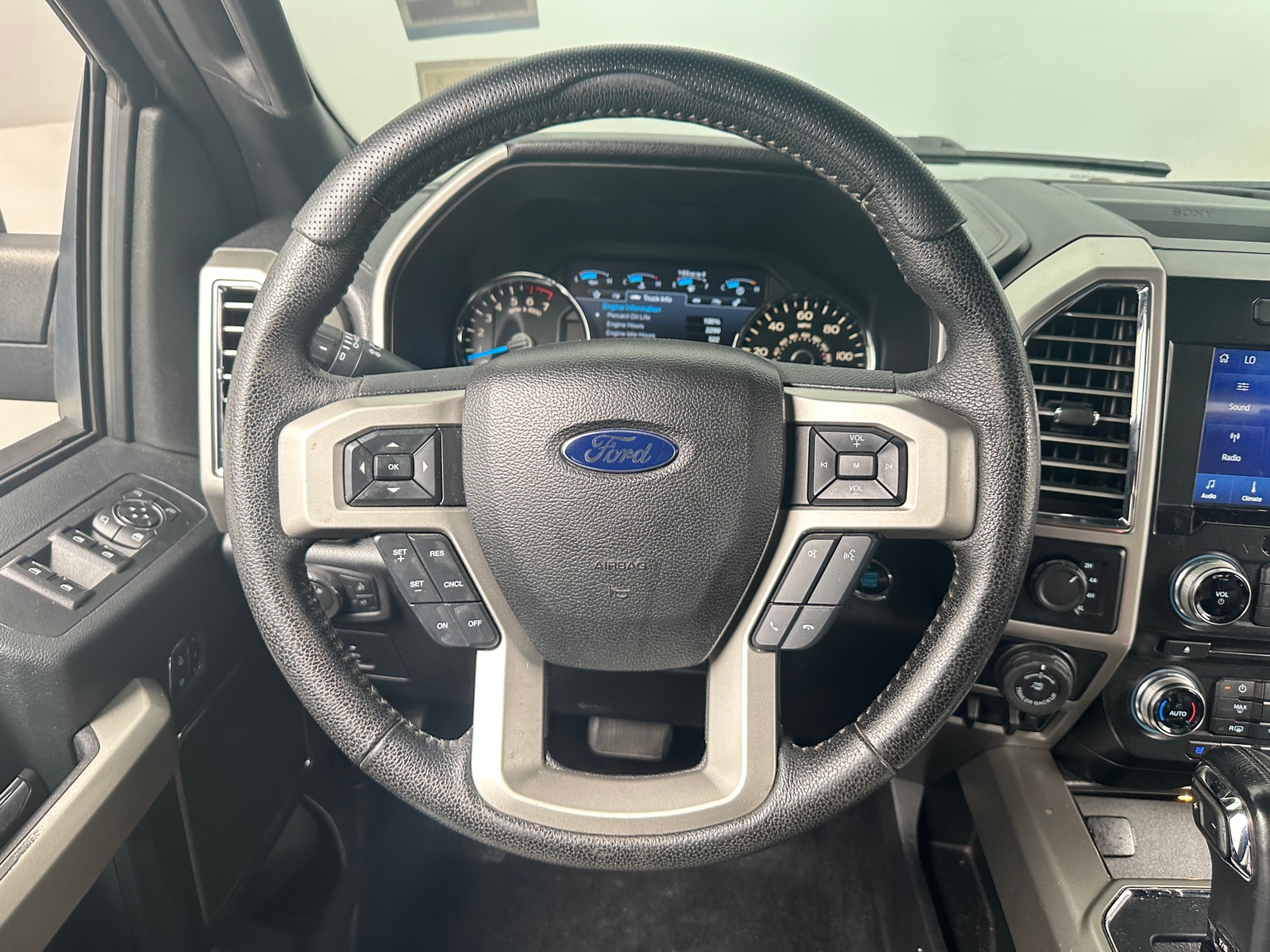 Thumbnail: 2016 Ford Econoline - 4