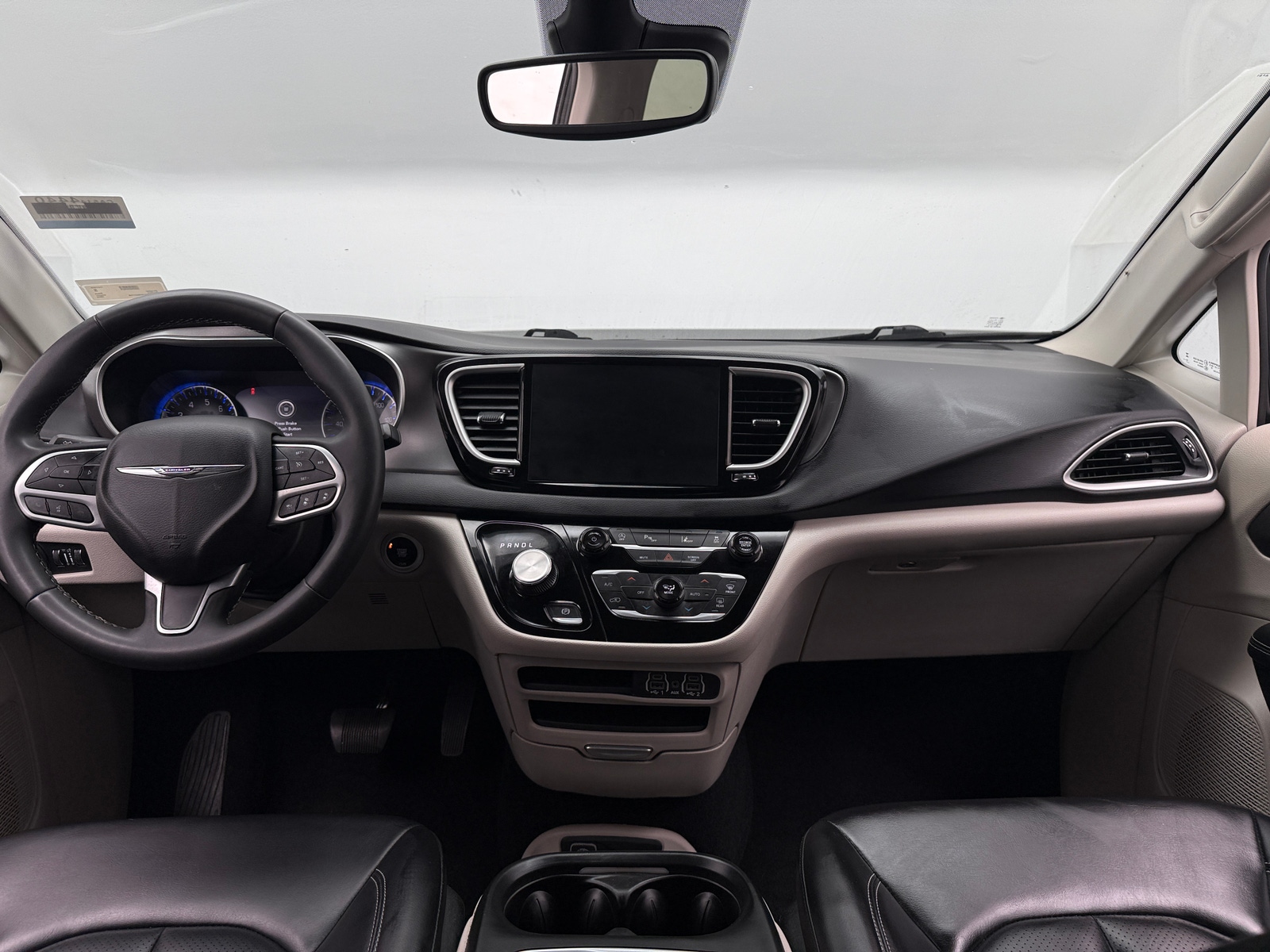 Thumbnail: 2023 Chrysler Pacifica - 2