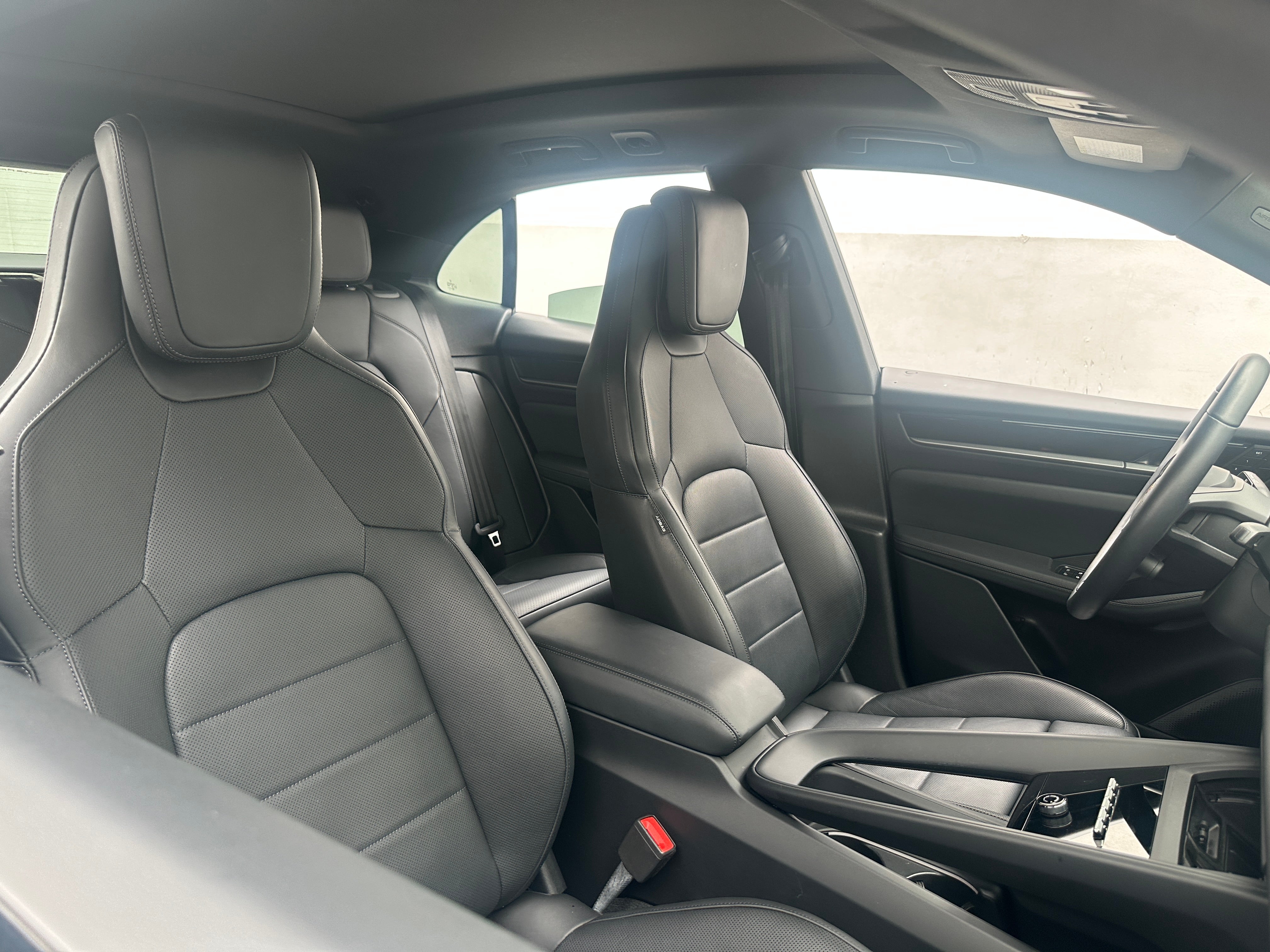 Used 2025 Porsche Macan Base with VIN WP1AA2XA9SL001852 for sale in Auburn, WA