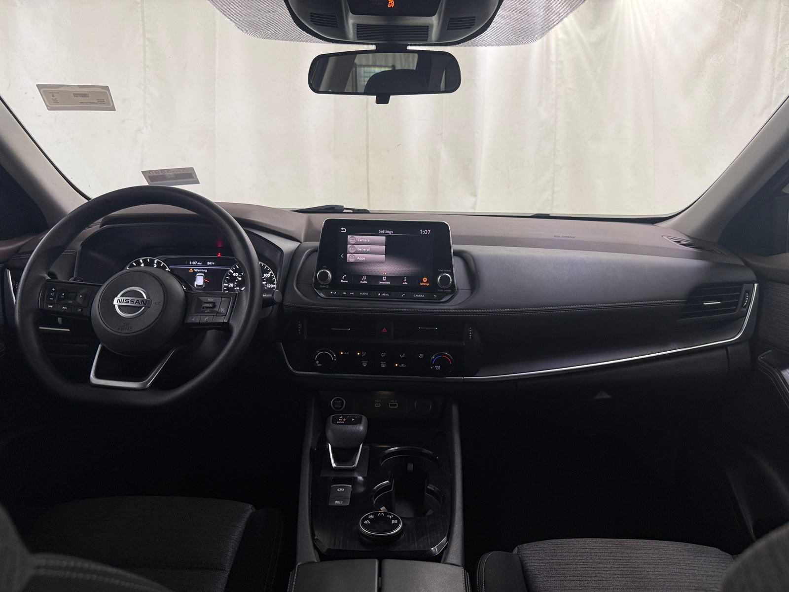 Thumbnail: 2021 Nissan Rogue - 3