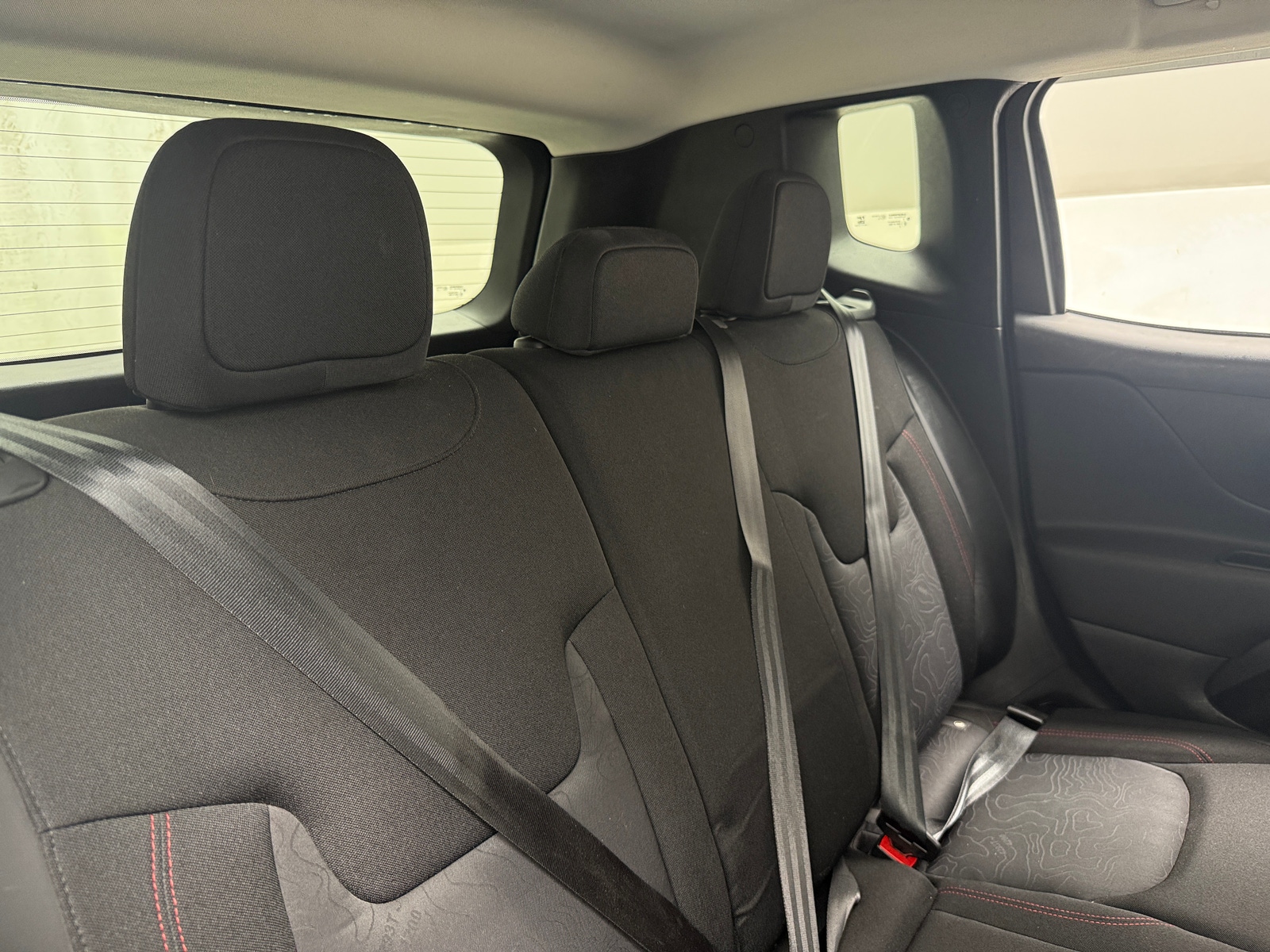Thumbnail: 2020 Jeep Renegade - 6