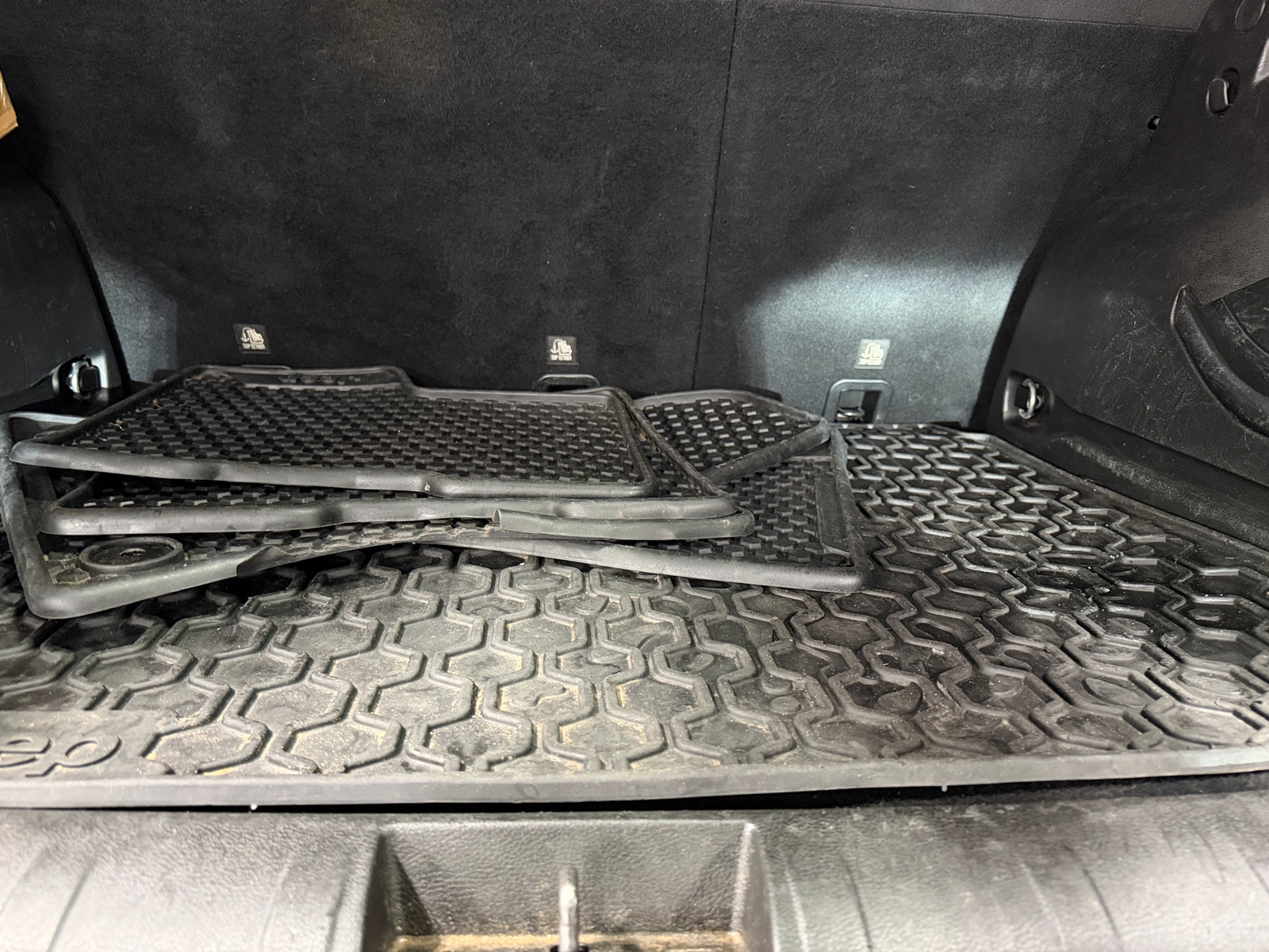 Thumbnail: 2020 Jeep Renegade - 7
