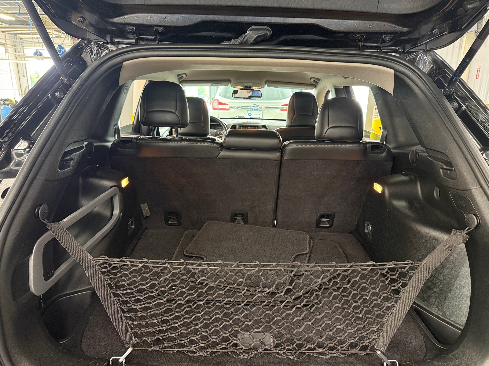 Thumbnail: 2017 Jeep Cherokee - 6