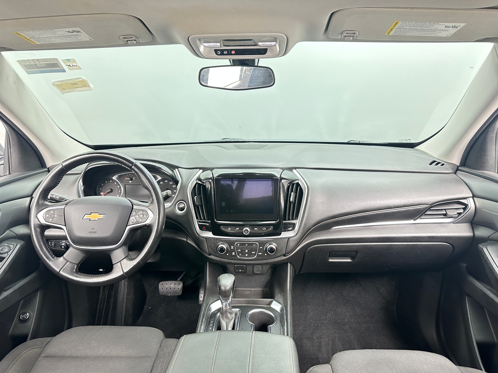 Thumbnail: 2021 Chevrolet Traverse - 3