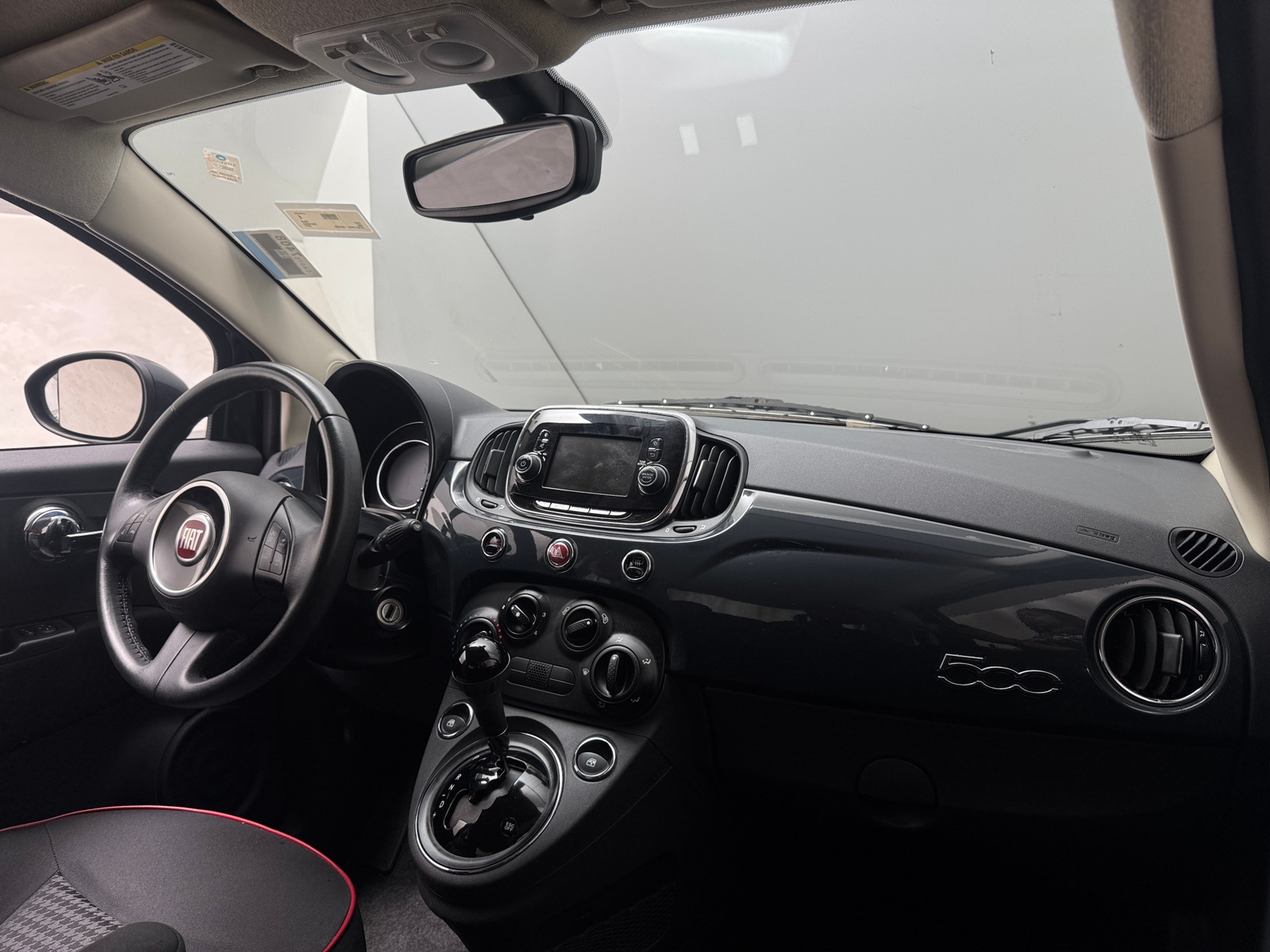 Thumbnail: 2017 Fiat 500 - 3