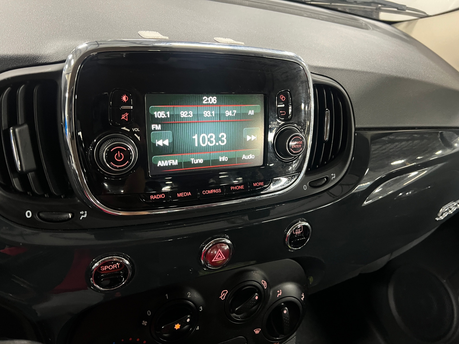 Thumbnail: 2017 Fiat 500 - 4