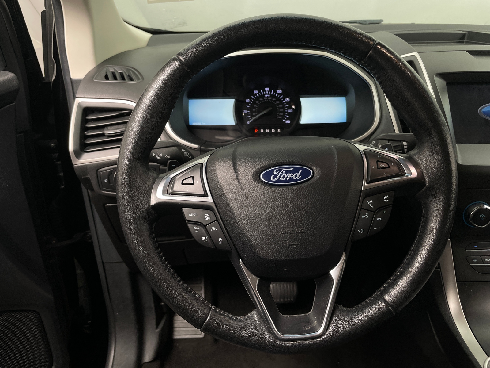 Thumbnail: 2020 Ford Edge - 4