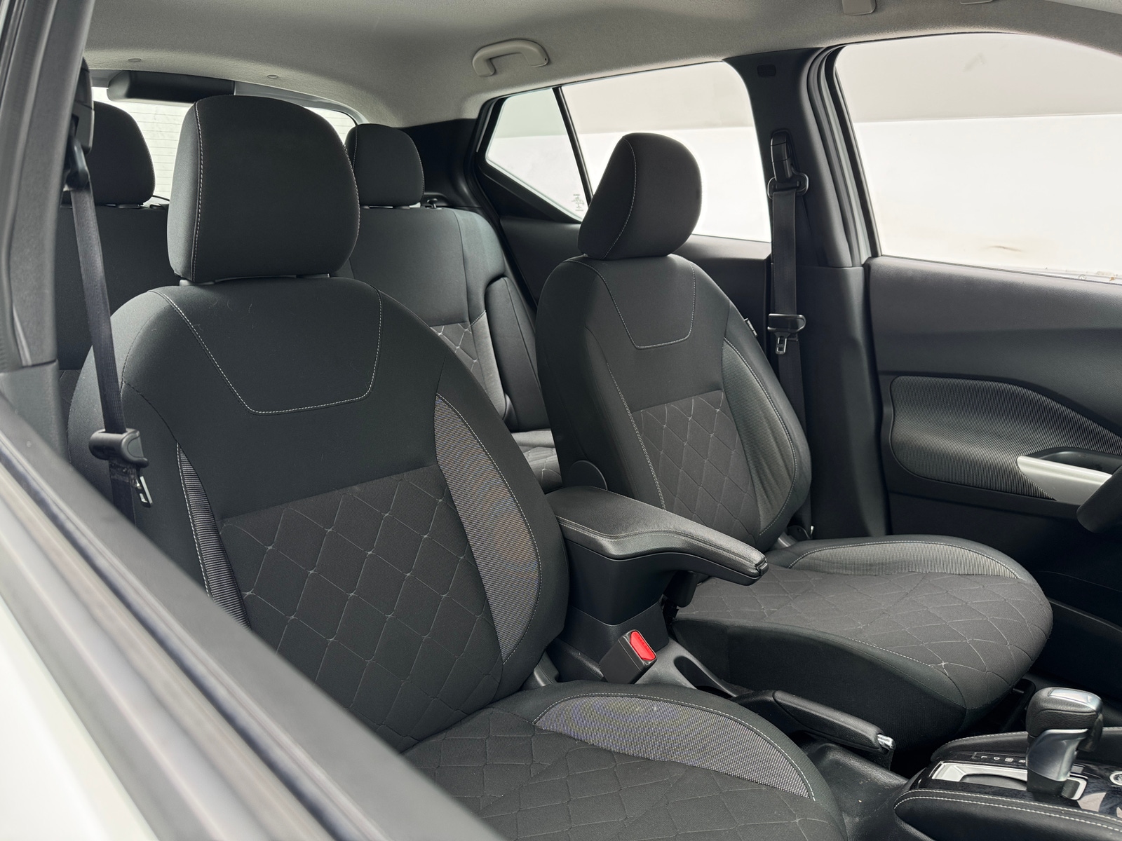 Thumbnail: 2020 Nissan Kicks - 2