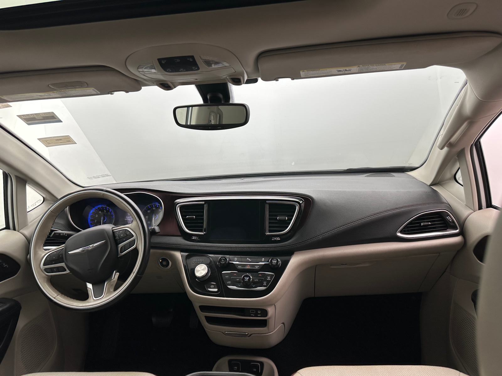 Thumbnail: 2020 Chrysler Pacifica - 2