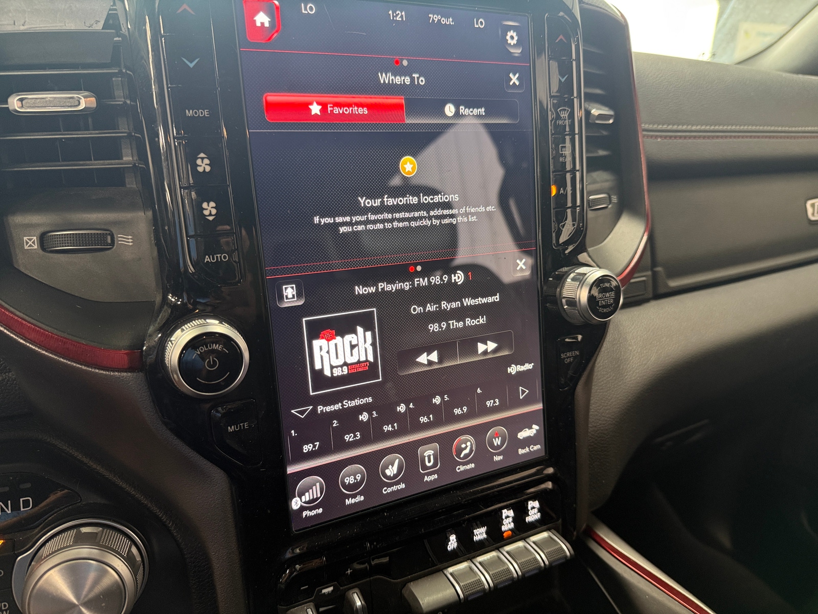 Thumbnail: 2020 RAM 1500 - 3