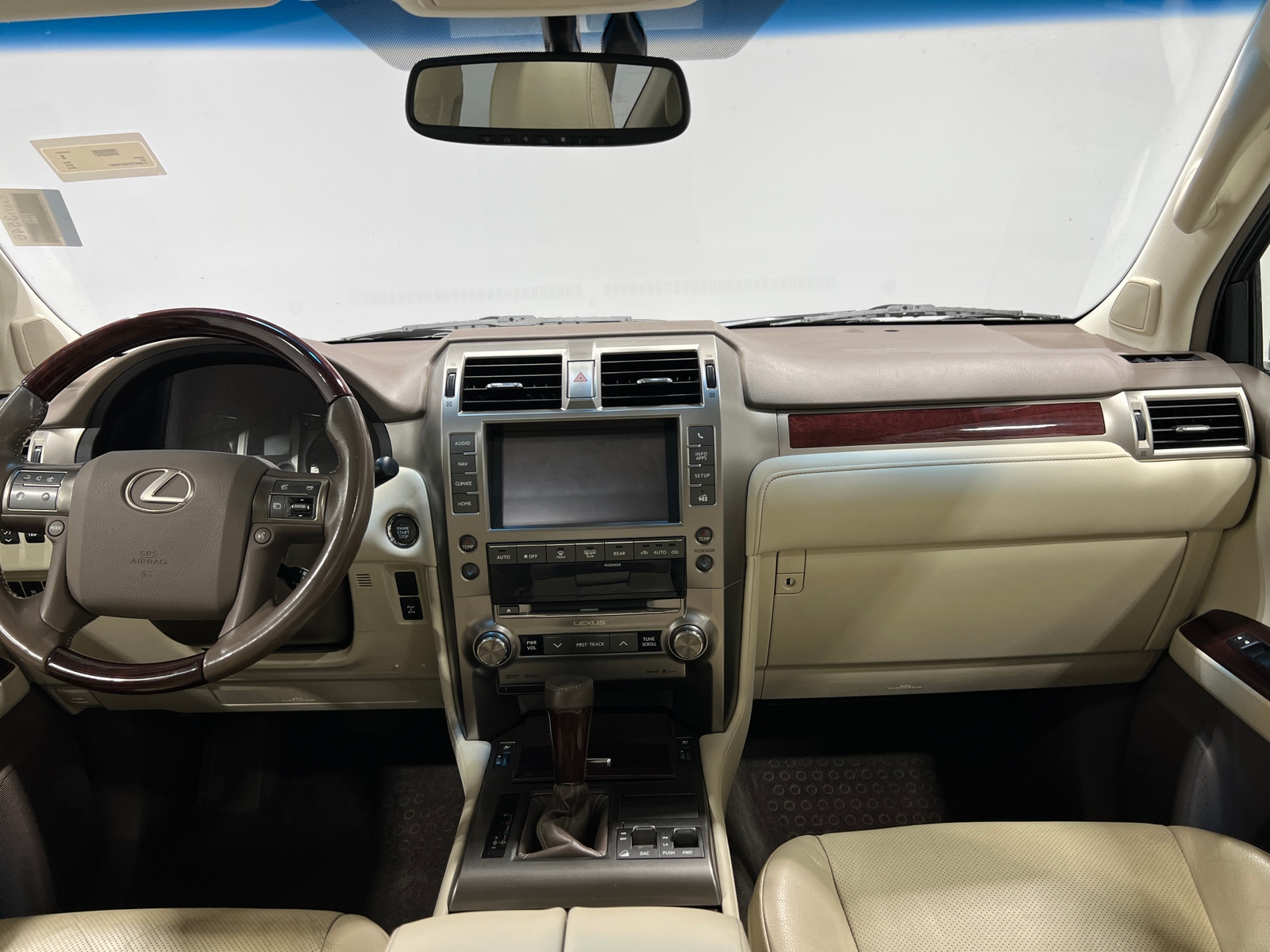 Thumbnail: 2016 Lexus GX - 2