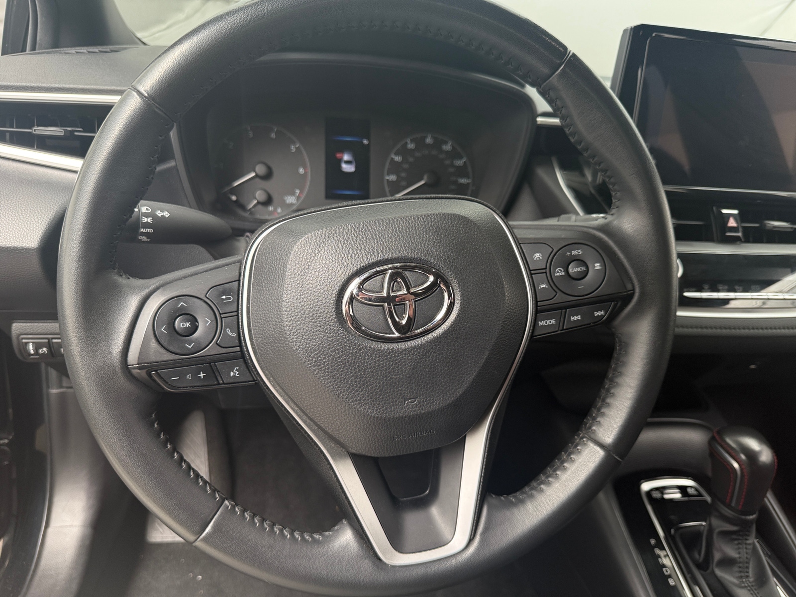 Thumbnail: 2023 Toyota Corolla - 5