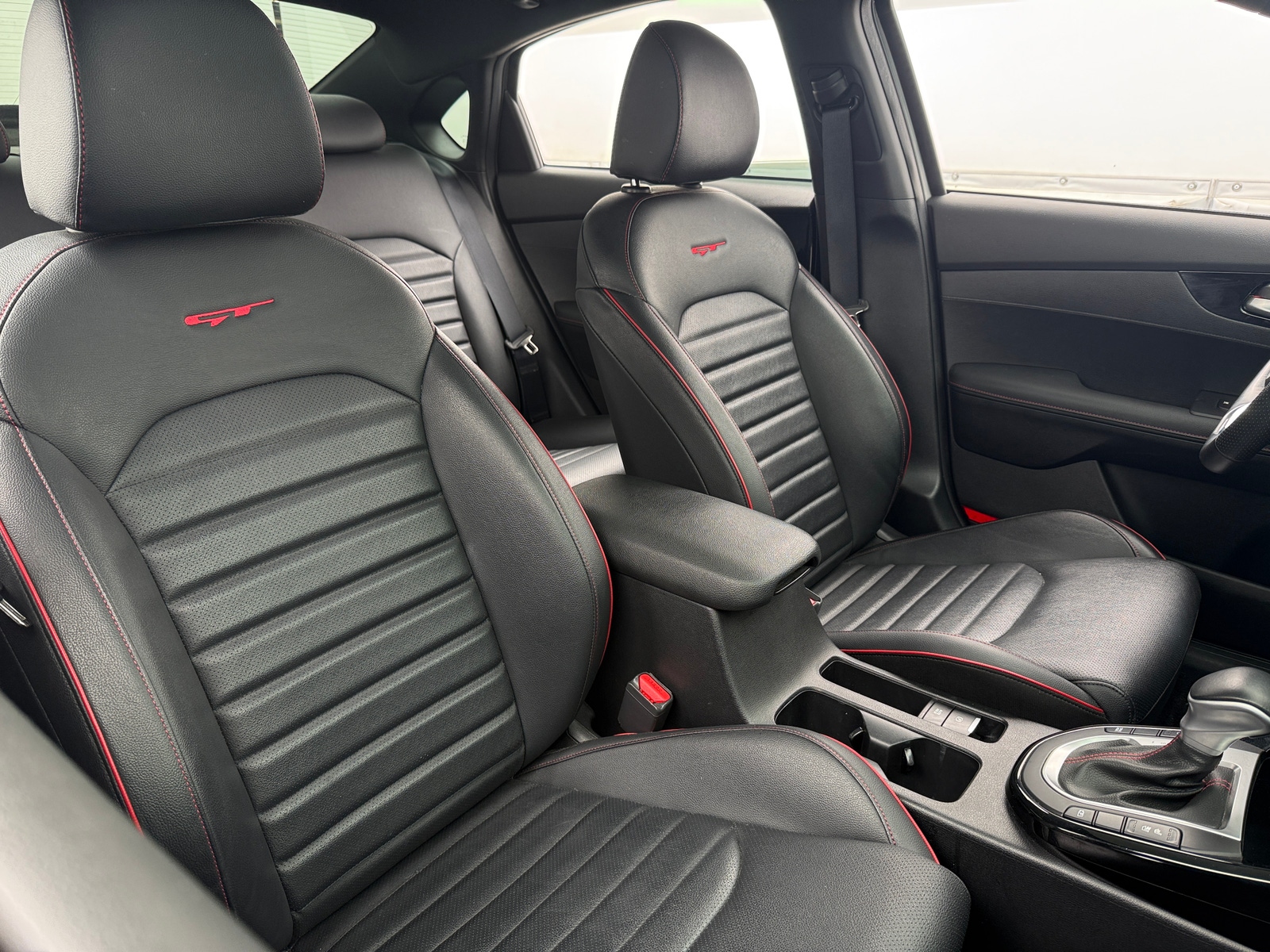Thumbnail: 2023 Kia Forte - 2