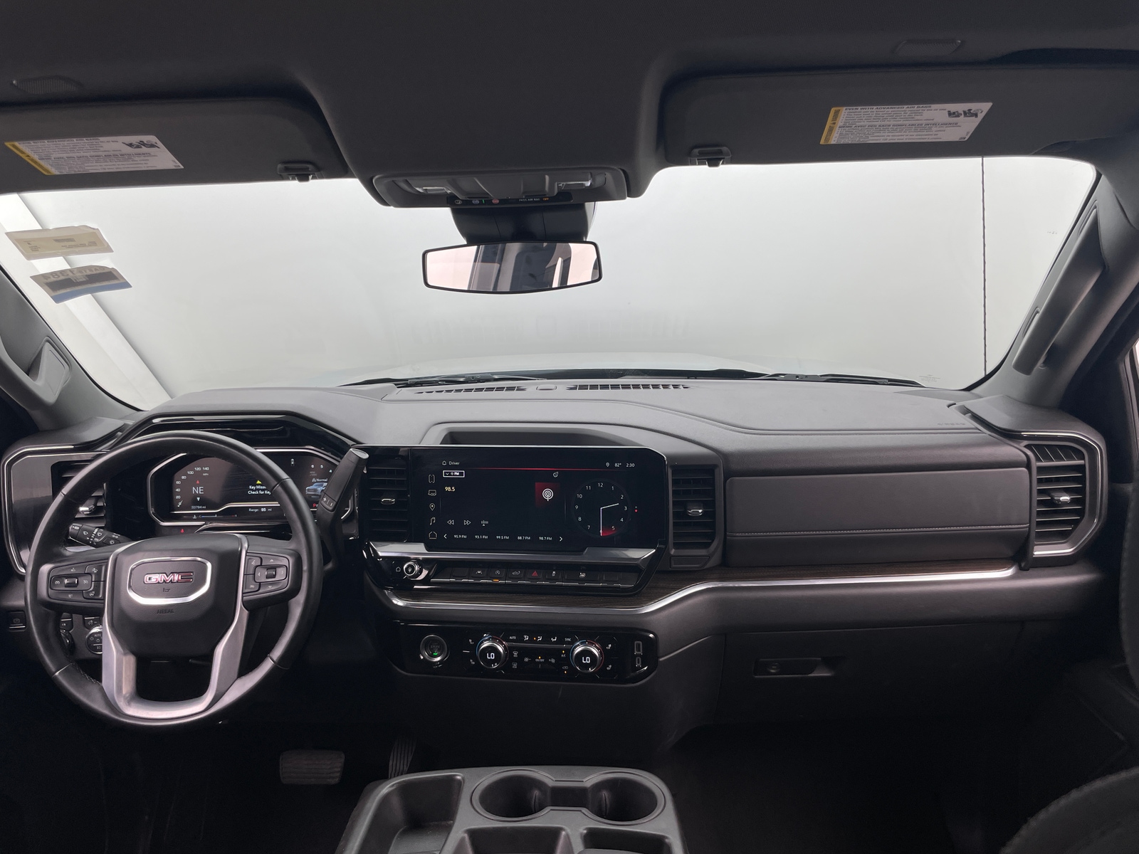 Thumbnail: 2023 GMC Sierra 1500 - 3