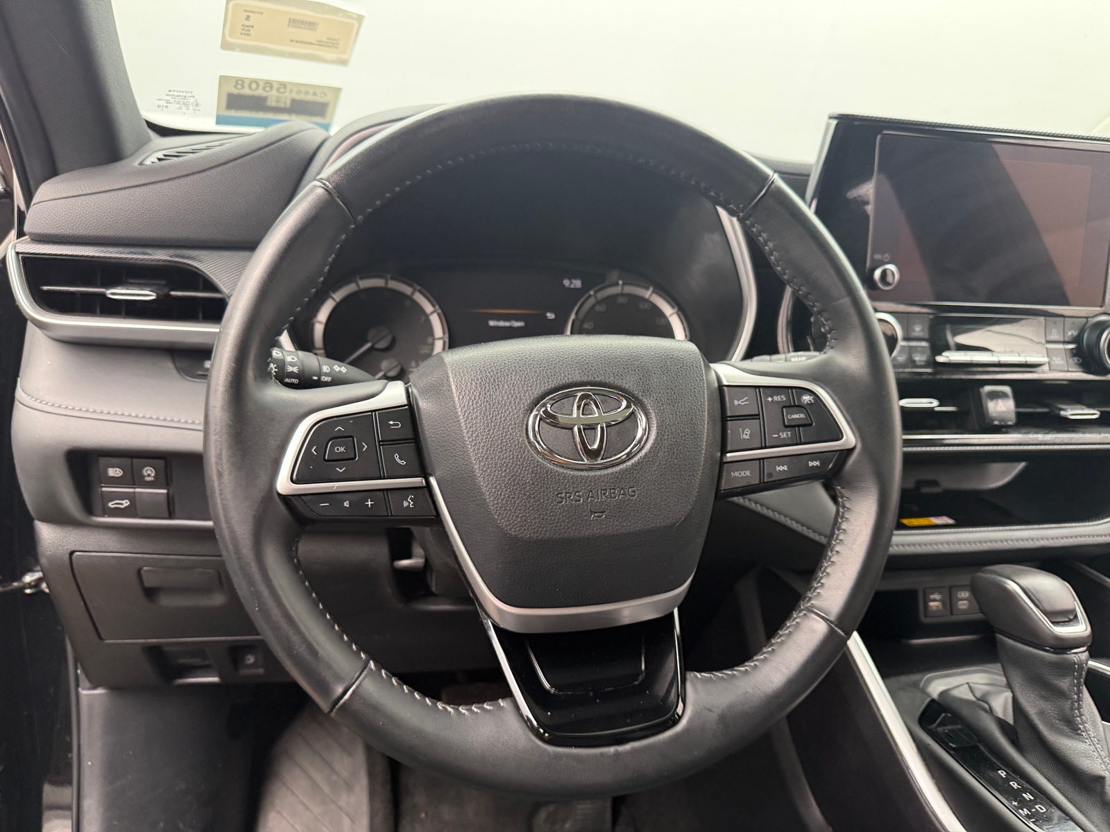 Thumbnail: 2024 Toyota Highlander - 5