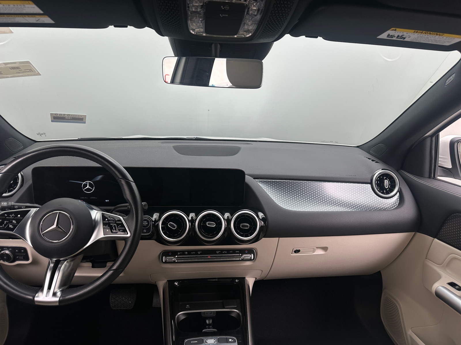 Thumbnail: 2025 Mercedes-Benz GLA - 2