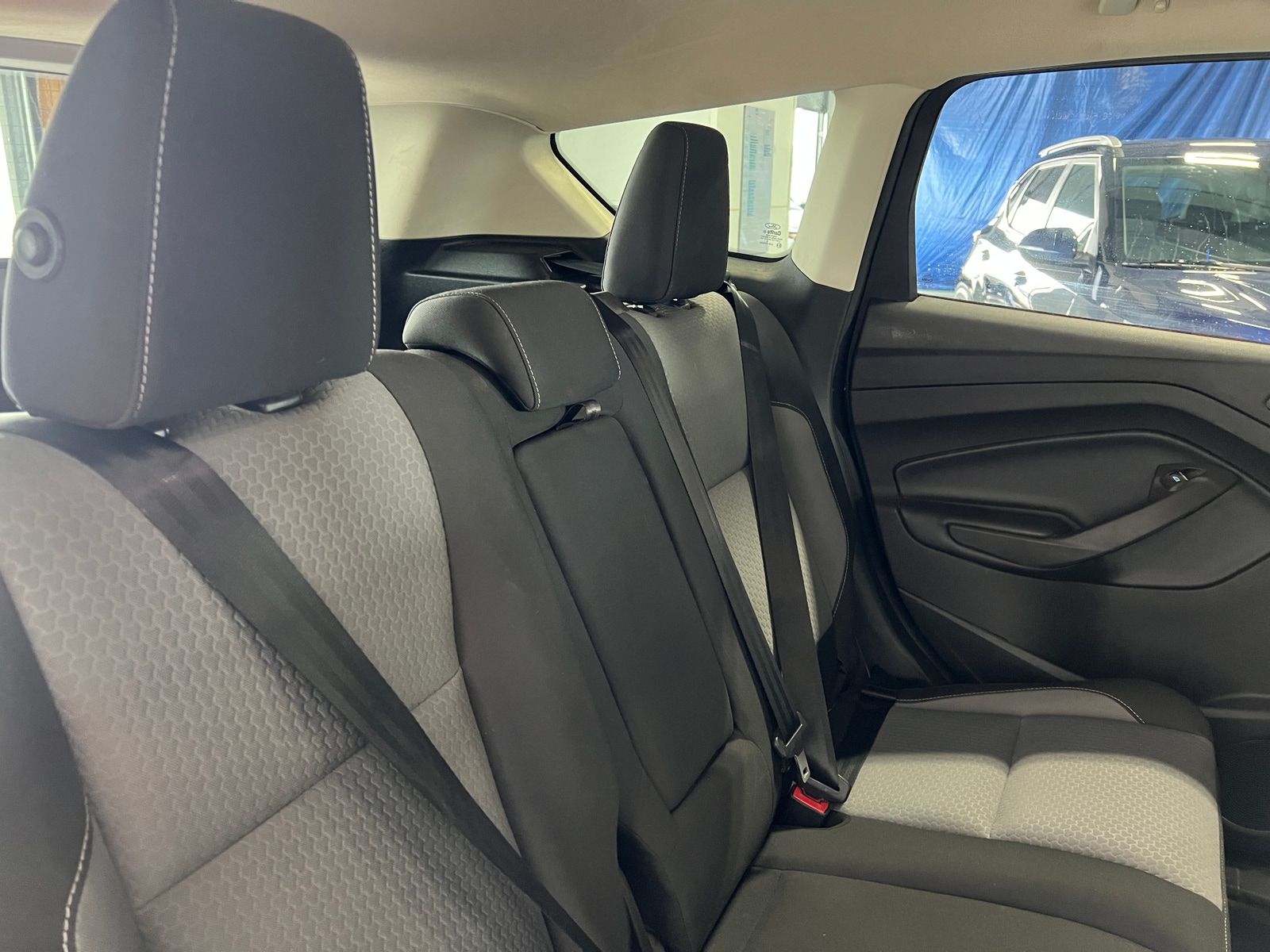 Thumbnail: 2019 Ford Escape - 6